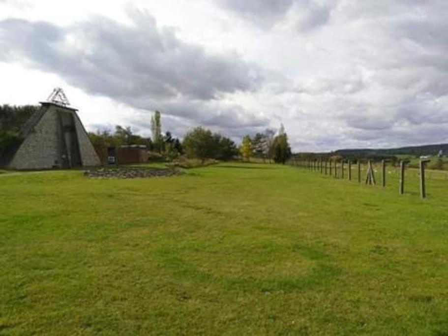 La Poudrière : lieu insolite, havre de paix Villa Vielsalm Esterno foto