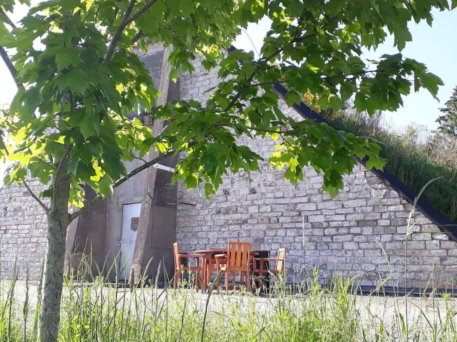 La Poudrière : lieu insolite, havre de paix Villa Vielsalm Esterno foto